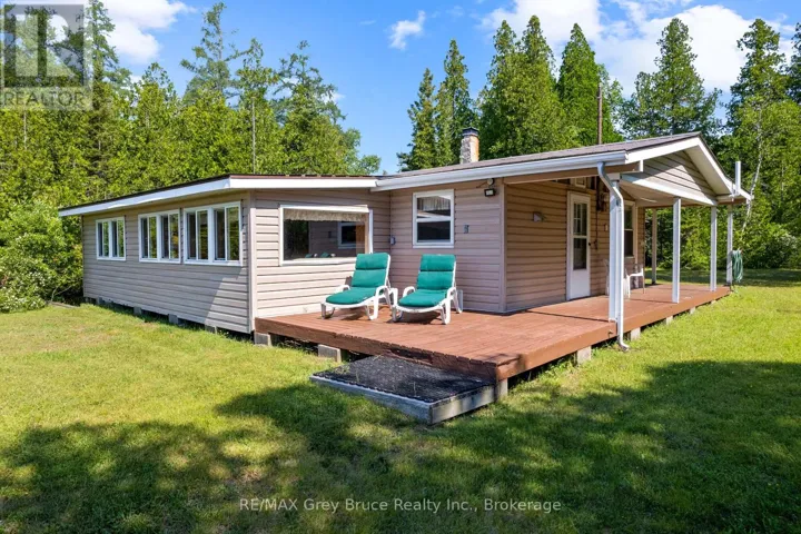 626 WARNER BAY ROAD, Northern Bruce Peninsula, Ontario N0H2R0
