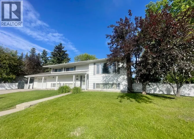 5301 15 Ave, Edson, Alberta T7E1H2