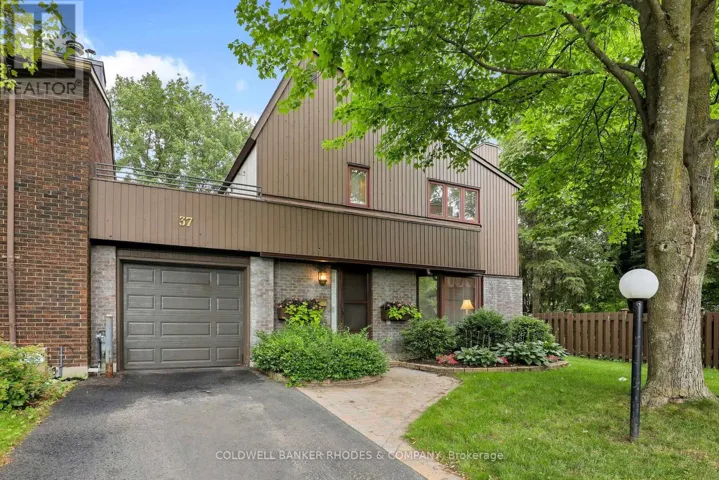 37 SAMPLE ROAD, Ottawa, Ontario K1V9T9