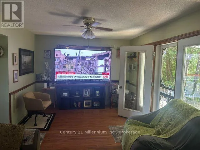 780