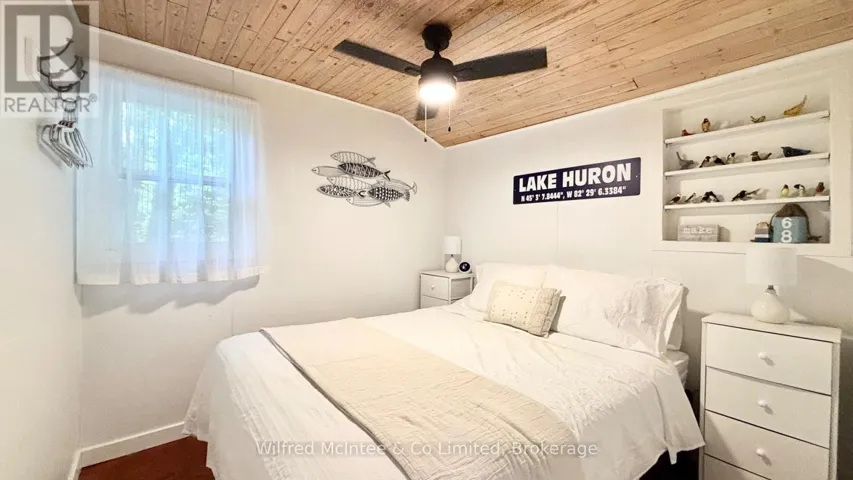 780