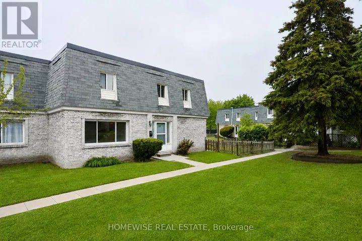 33 - 1350 WINDING TRAIL, Mississauga (Applewood), Ontario L4Y2T8