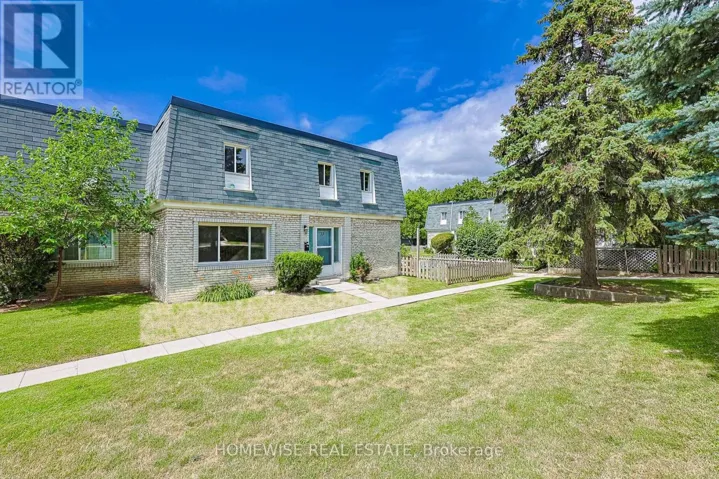 33 - 1350 WINDING TRAIL, Mississauga (Applewood), Ontario L4Y2T8