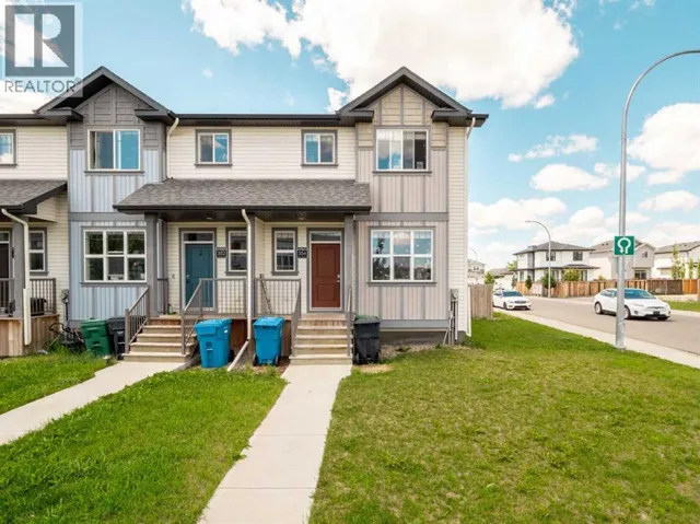 354 Mildred Dobbs Boulevard N, Lethbridge, Alberta T1H7G4