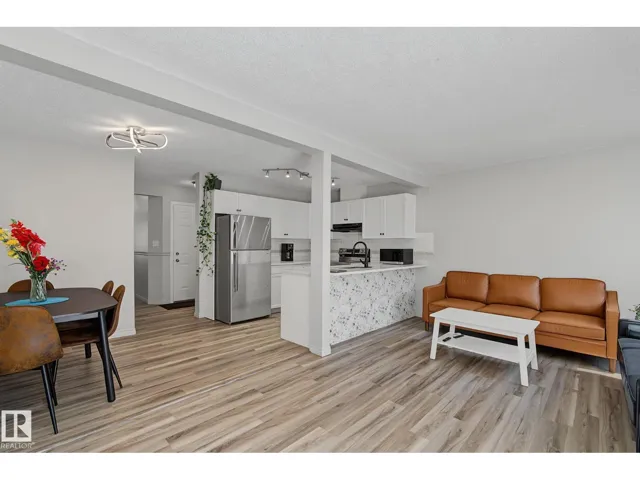 #5 14603 MILLER BV NW, Edmonton, Alberta T5Y3B6
