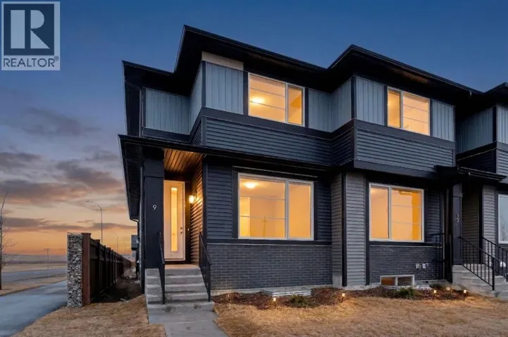 9 Sora Gate SE, Calgary, Alberta T3S0M6