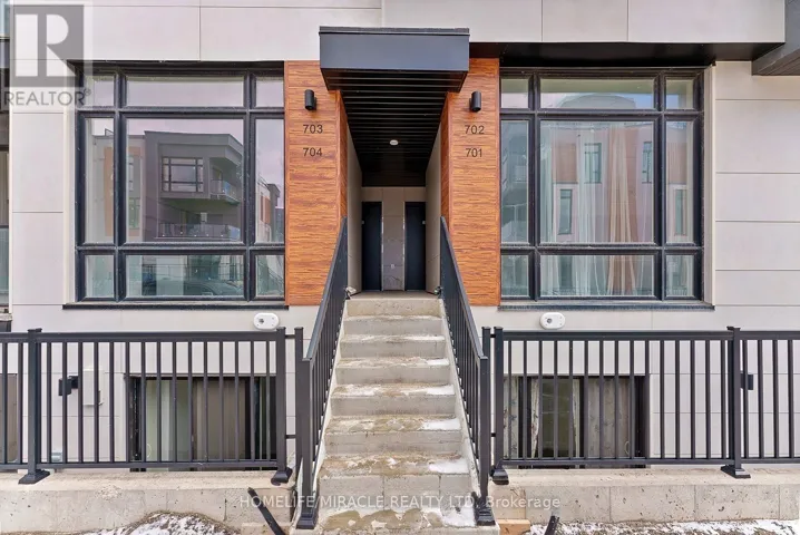 TH704 - 5 STECKLEY HOUSE LANE, Richmond Hill, Ontario L4S0N2