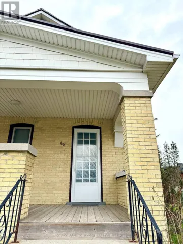 A - 48 WALTER STREET, Kitchener, Ontario N2G1S1