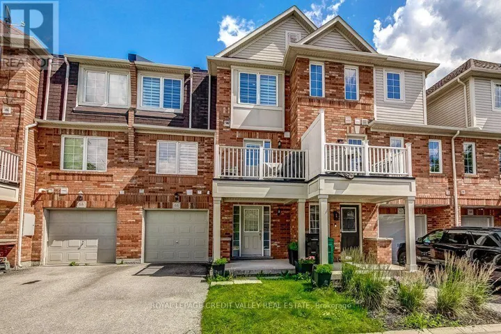 66 - 71 GARTH MASSEY DRIVE, Cambridge, Ontario N1T2G8