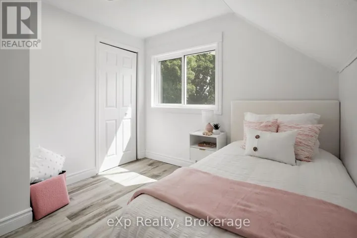 780