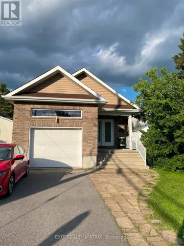 B - 1557 BELCOURT BOULEVARD, Ottawa, Ontario K1C1M3