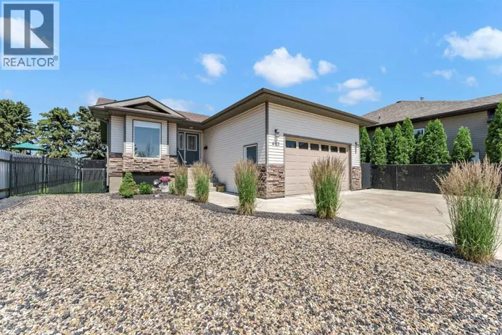 402 Jesmond Place SW, Redcliff, Alberta T0J2P2