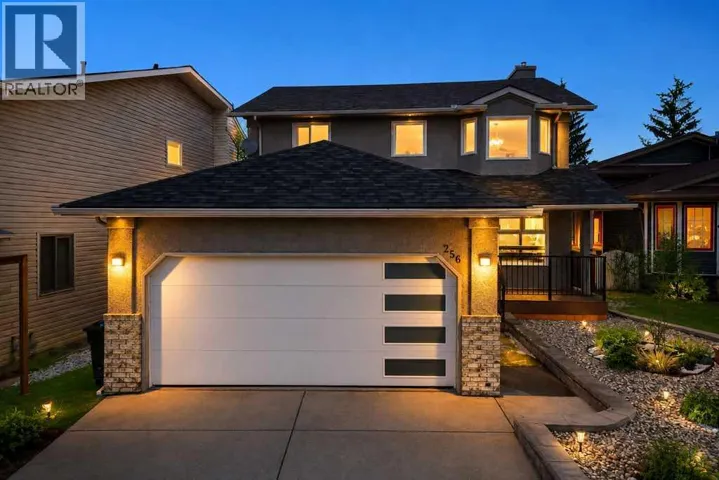 256 Riverside Mews SE, Calgary, Alberta T2C3Y8