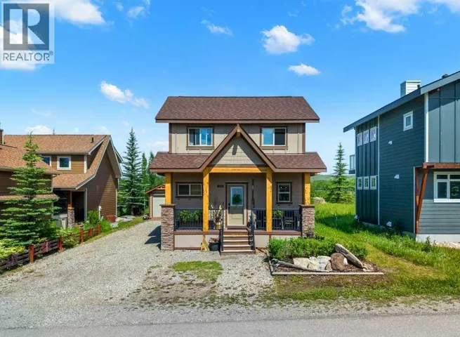224 Cottageclub Crescent, Rural Rocky View County, Alberta T4C1B1