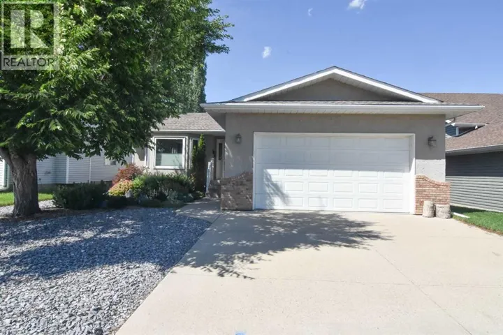 254 Maple Grove Crescent, Strathmore, Alberta T1P1G2