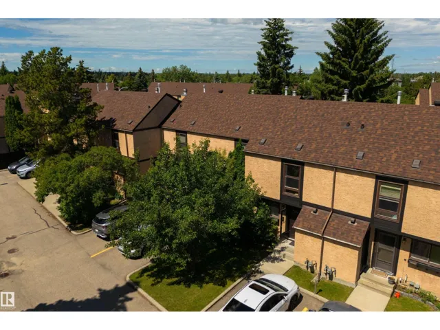 12062 25 AV NW, Edmonton, Alberta T6J4L3