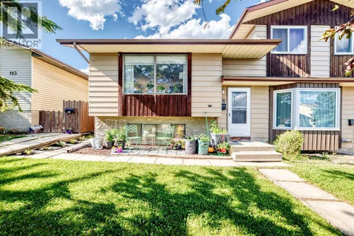 111 Bermondsey Way NW, Calgary, Alberta T3K1V5