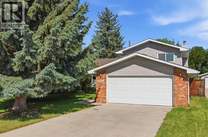 680 Deer Park Way SE, Calgary, Alberta T2J5M1
