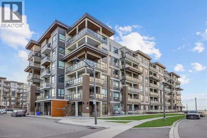 10 ESPLANADE Lane Unit# 215, Grimsby, Ontario L3M0H1