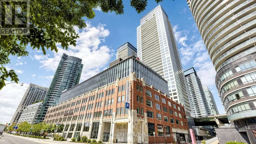 806 - 17 BATHURST STREET, Toronto (Waterfront Communities), Ontario M5V0N1