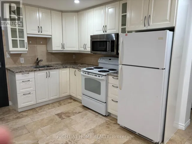 UNIT 8 - 611 GERRARD STREET E, Toronto (South Riverdale), Ontario M4M1Y2