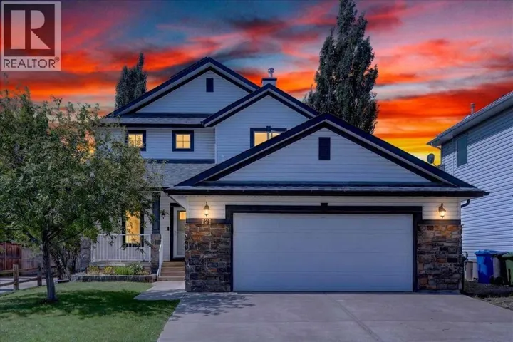 121 Springmere Road, Chestermere, Alberta T1X1R4