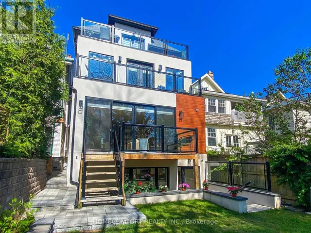 70 BELLEFAIR AVENUE, Toronto (The Beaches), Ontario M4L3T8