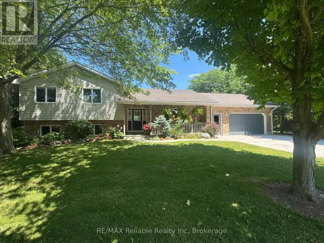 33768 MAPLE COURT, Bluewater (Stanley), Ontario N0M1G0