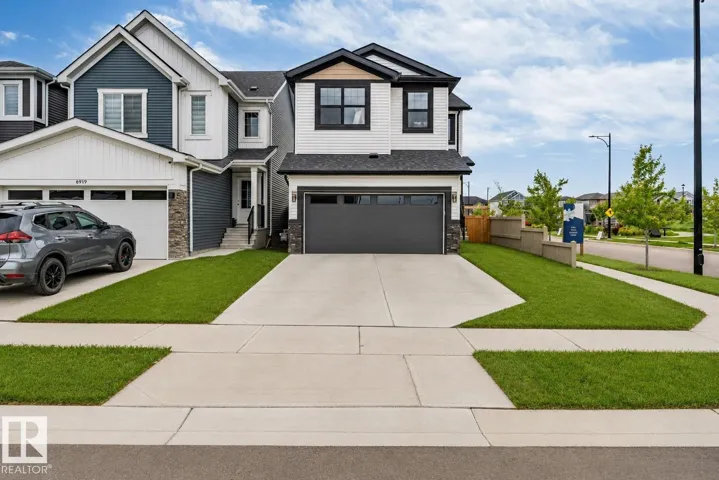 6921 54 AV, Beaumont, Alberta T4X2Z7