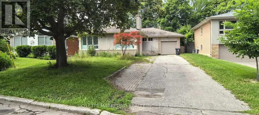 BASEMENT - 34 RAVENSCROFT CIRCLE, Toronto (Bayview Village), Ontario M2K1W9