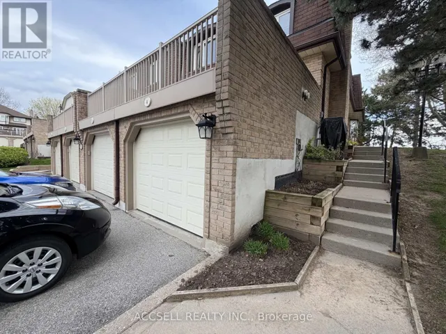 4 - 1510 UPPER MIDDLE ROAD, Burlington (Tyandaga), Ontario L7P4M5