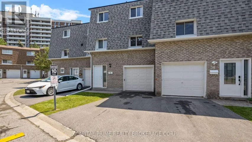 36 - 250 BRIDLETOWNE CIRCLE, Toronto (L'Amoreaux), Ontario M1W2G8