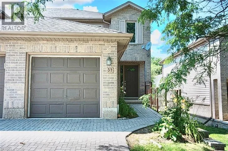 230 BLACKHORNE Drive Unit# 37, Kitchener, Ontario N2E1Z4