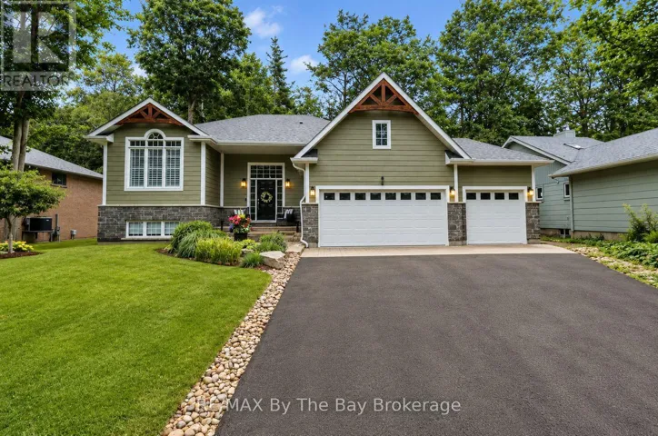 7 DOWNER CRESCENT, Wasaga Beach, Ontario L9Z1C2