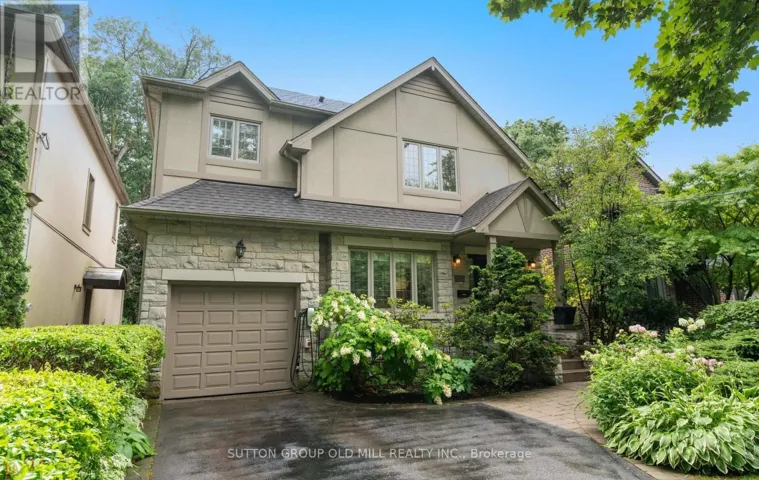 162 BRENTWOOD ROAD N, Toronto (Kingsway South), Ontario M8X2C9