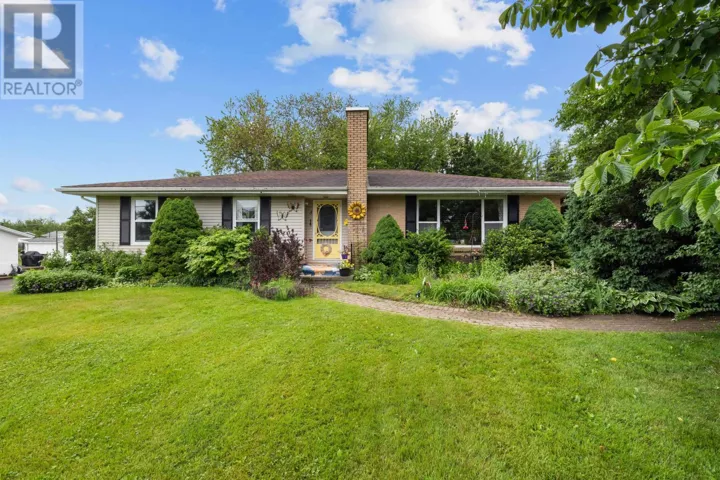 3 Pamwayne Drive, Cornwall, Prince Edward Island C0A1H8