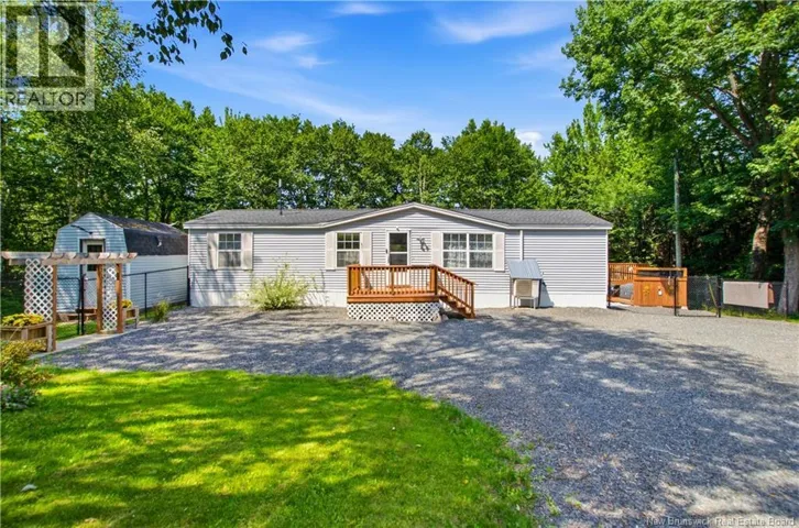 198 Lake Drive, Minto, New Brunswick E4B2M8