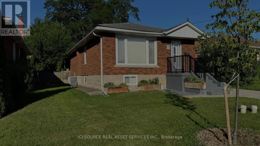 MAIN FL - 17 HUBERT AVENUE, Toronto (Clairlea-Birchmount), Ontario M1K1Z7