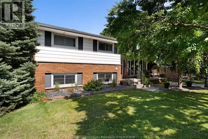 1170 GARDEN COURT DRIVE, Windsor, Ontario N8S2S3