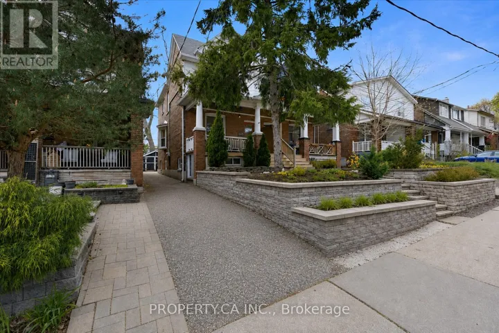 44 BEACH VIEW CRESCENT, Toronto (Woodbine Corridor), Ontario M4E2L5
