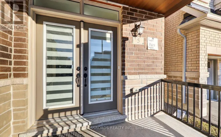 5 THELMA DRIVE, Whitby, Ontario L1P0N3