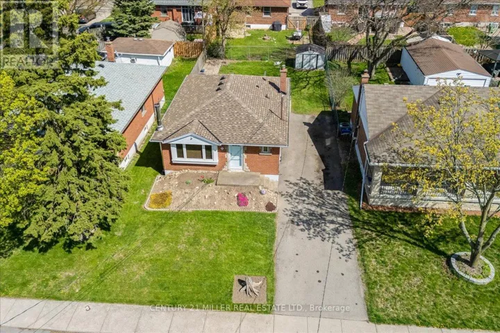 5 GREENWOOD STREET, Hamilton (Hampton Heights), Ontario L8T3N2