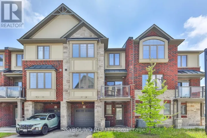 2 EGLESTON LANE, Hamilton (Meadowlands), Ontario L9G0G7