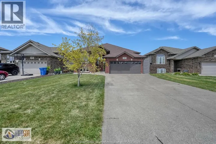 422 WELSH, Amherstburg, Ontario N9V0C1