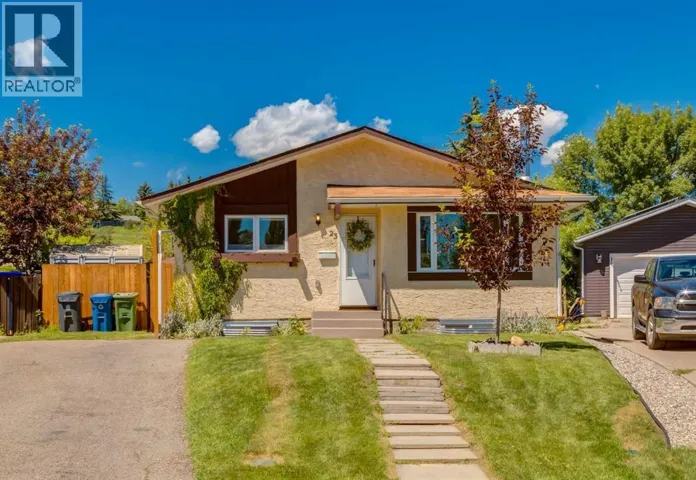 23 Deer Lane Place SE, Calgary, Alberta T2J6B7