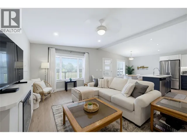 728 Elderberry Walk, Sicamous, British Columbia V0E2V0