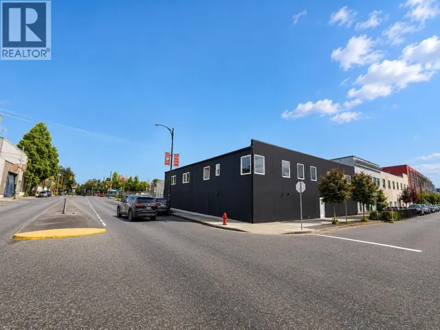 1696 FRANKLIN STREET, Vancouver, British Columbia V5L1P4