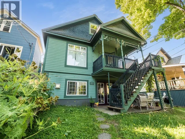 818 MILL Street, Nelson, British Columbia V1L4S7