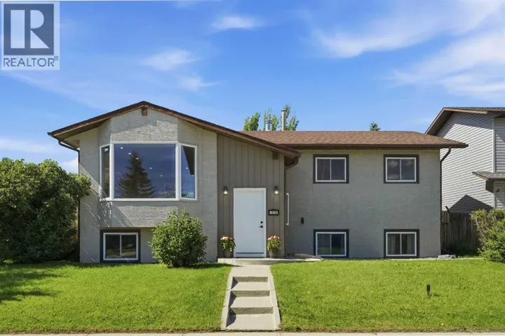 1018 10 Avenue SE, High River, Alberta T1V1L3