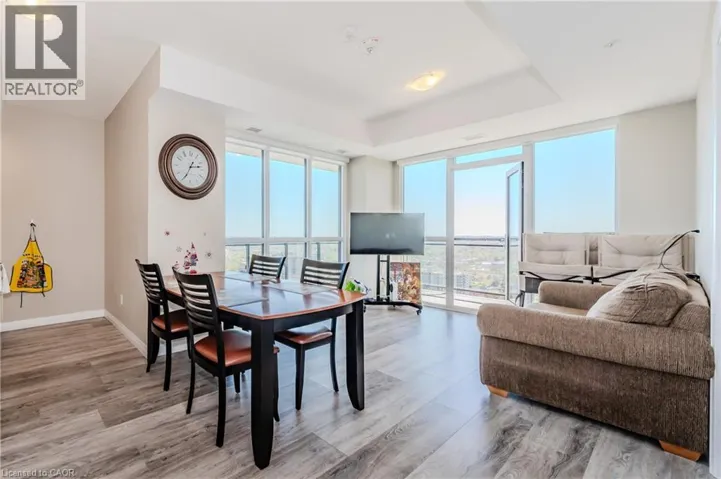 60 CHARLES Street Unit# 2605, Kitchener, Ontario N2G0C9